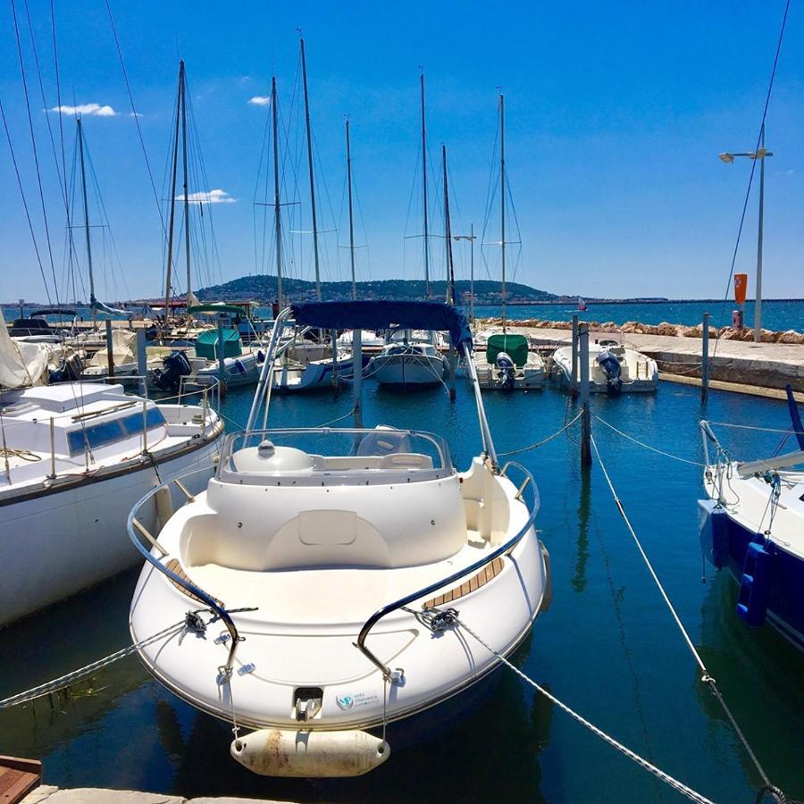 A La Voile Blanche Ξενοδοχείο Bouzigues Εξωτερικό φωτογραφία