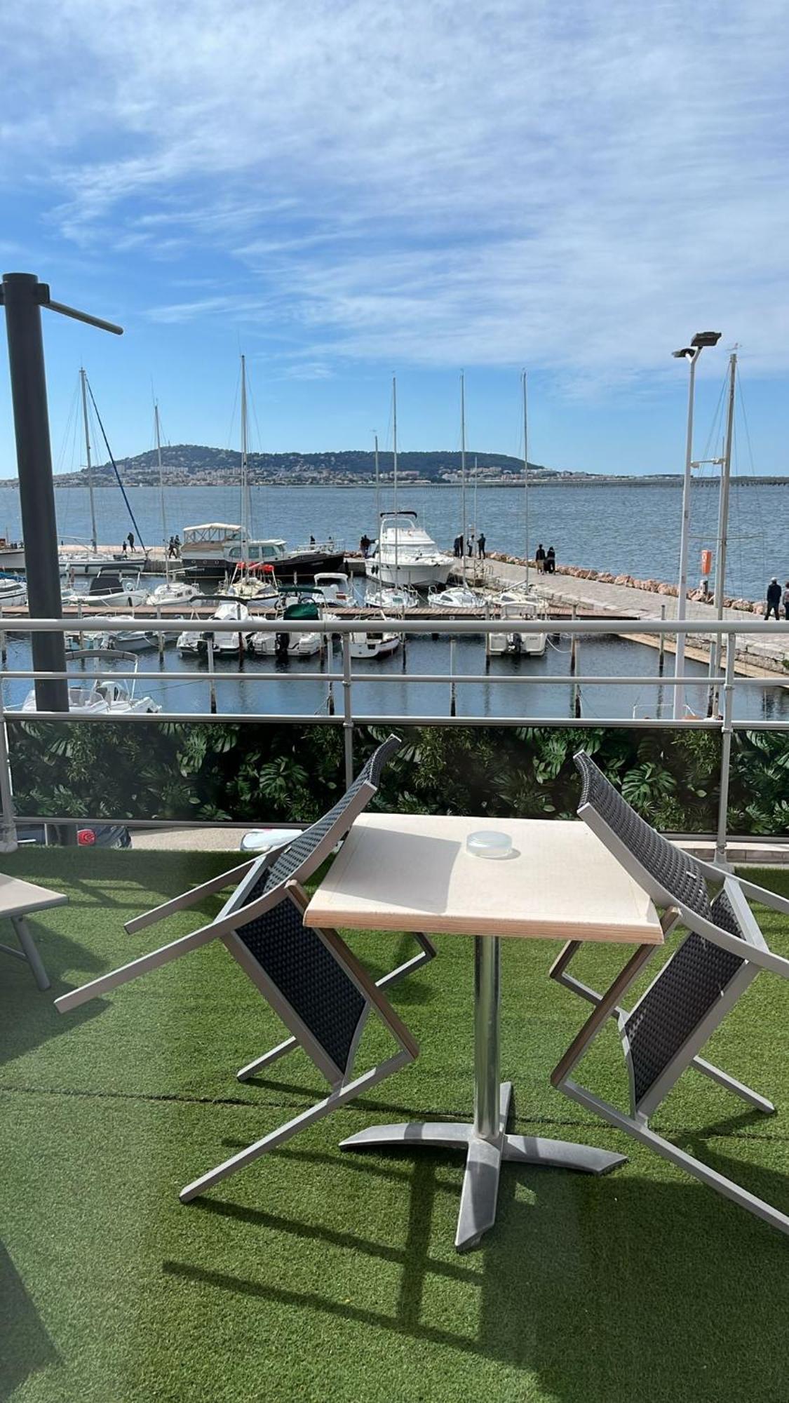 A La Voile Blanche Ξενοδοχείο Bouzigues Εξωτερικό φωτογραφία